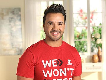 how much money does Luis Fonsi make