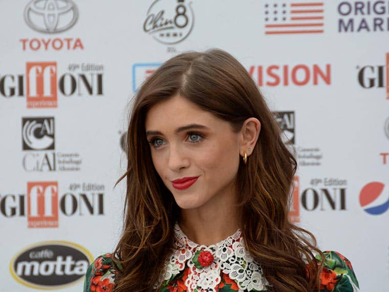 Natalia Dyer Net Worth